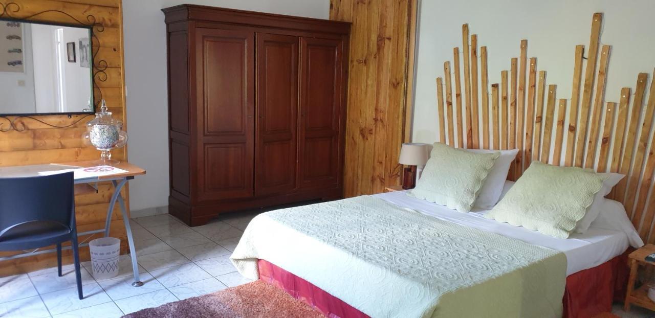 VI Get' S Bed & Breakfast Fort-de-France Bagian luar foto